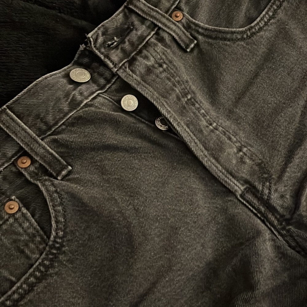 women’s 501 levis - Picture 3 of 3